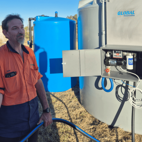 10,000ltr Diesel Storage Tank in field